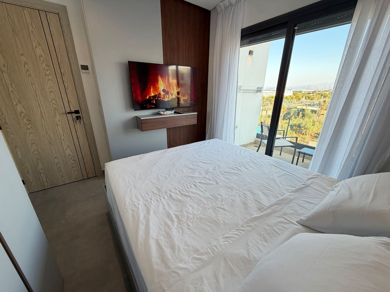 CMB512 · Marine Harmony - Casas Del Mar