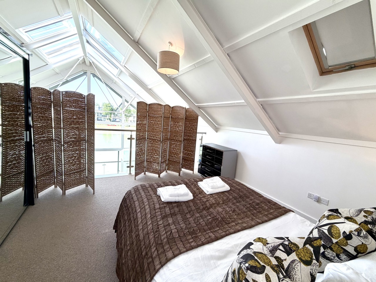 lodge image