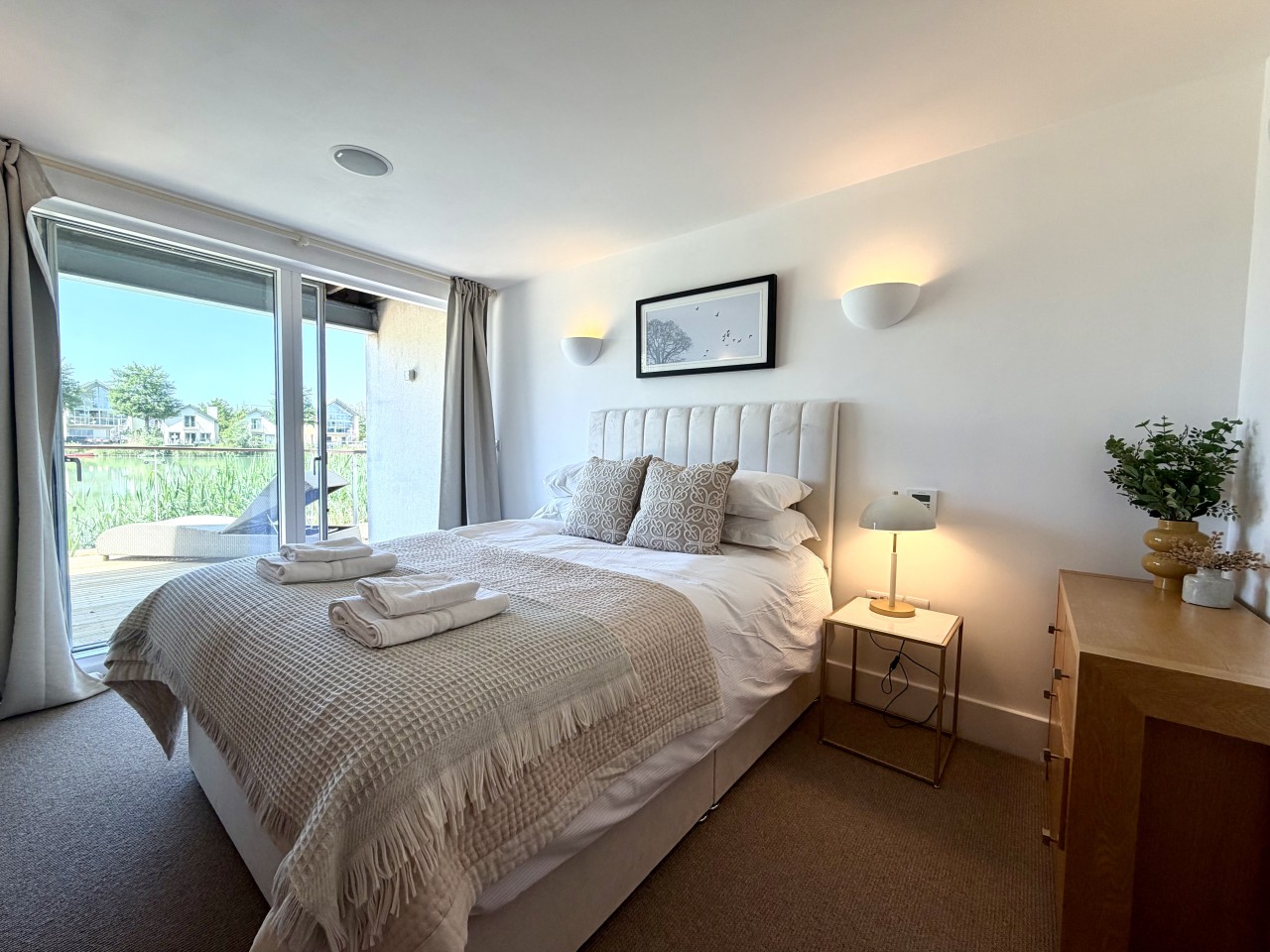 lodge image