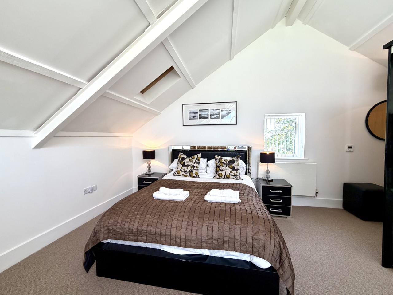 lodge image