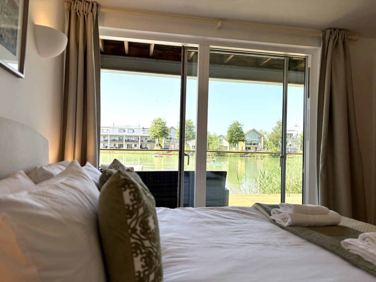 lodge image