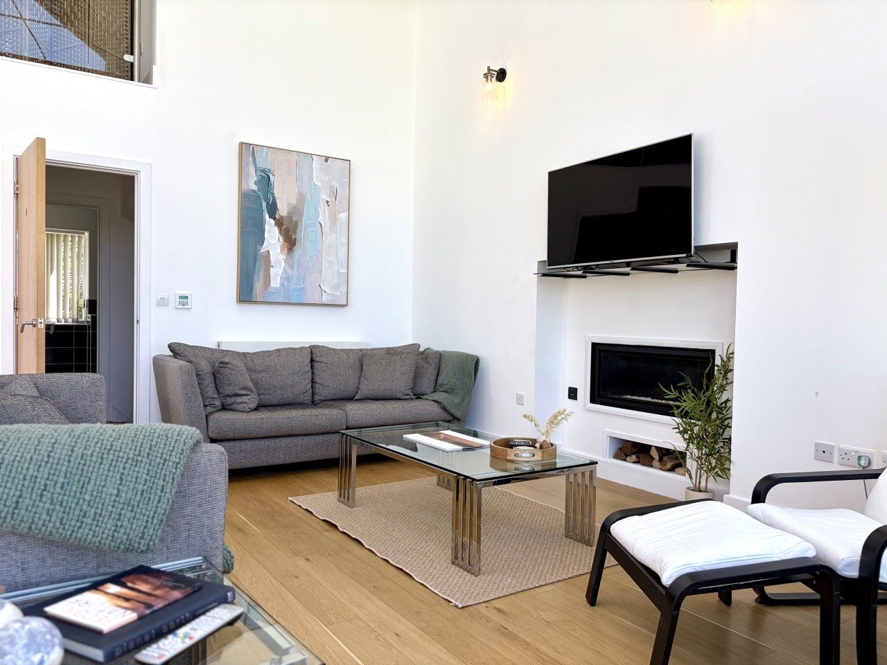 lodge image