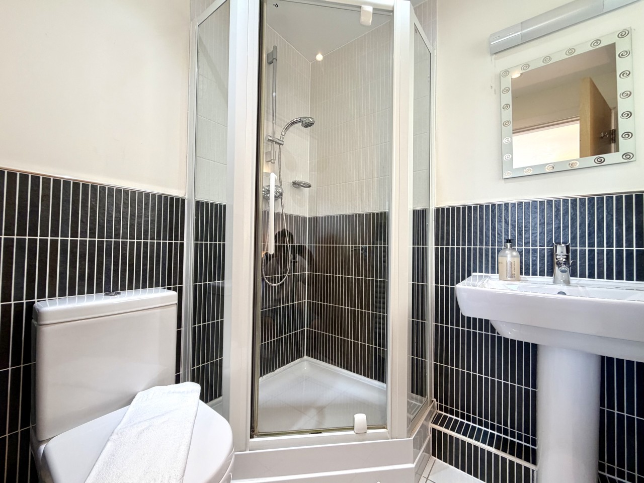 lodge image