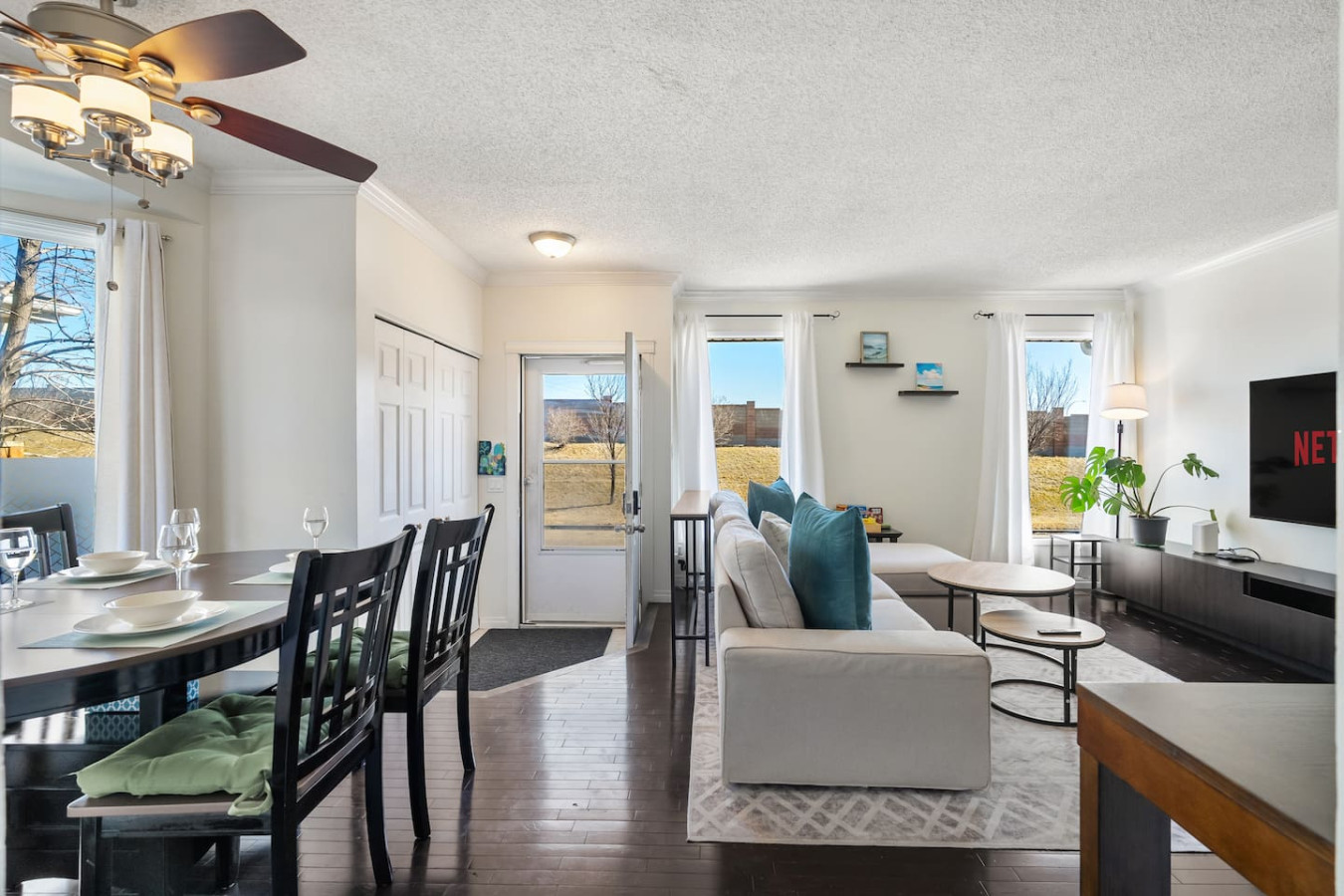 Home with hard flooring and a fenced yard, suitable for guests travelling with a dog