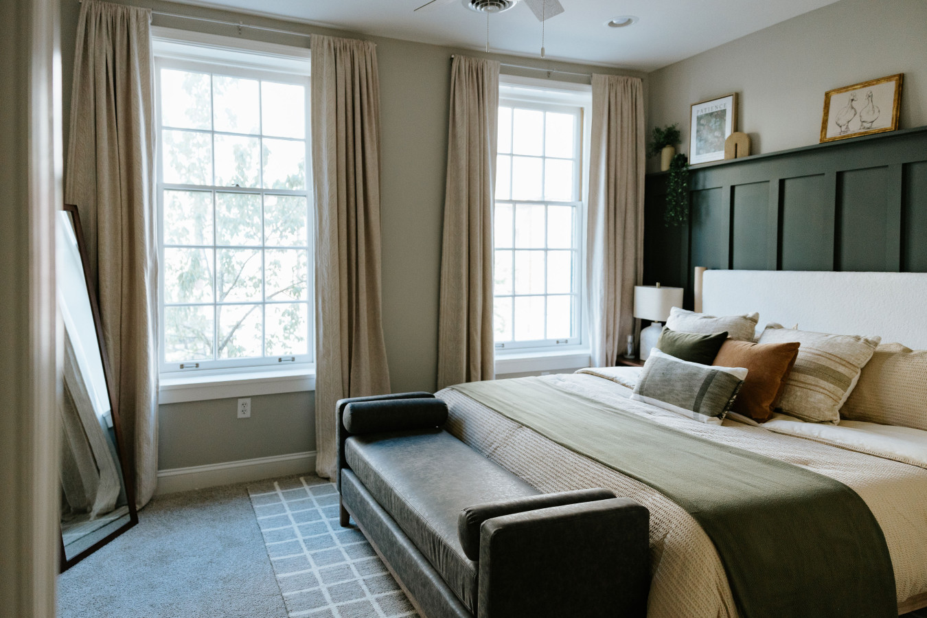 The Citizen Suite | King Bed, Downtown Lancaster, Stylish