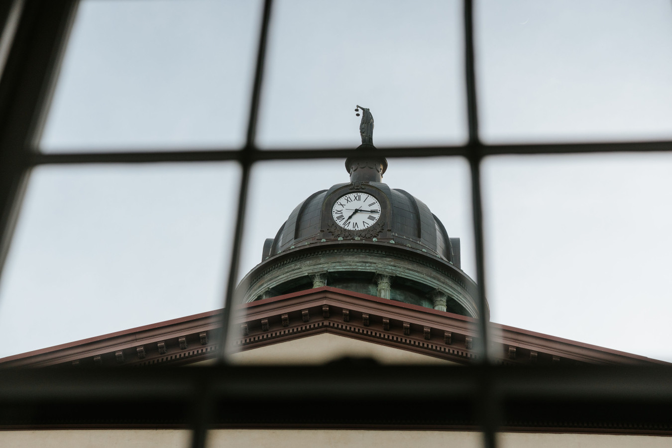 The Citizen Suite | King Bed, Downtown Lancaster, Stylish