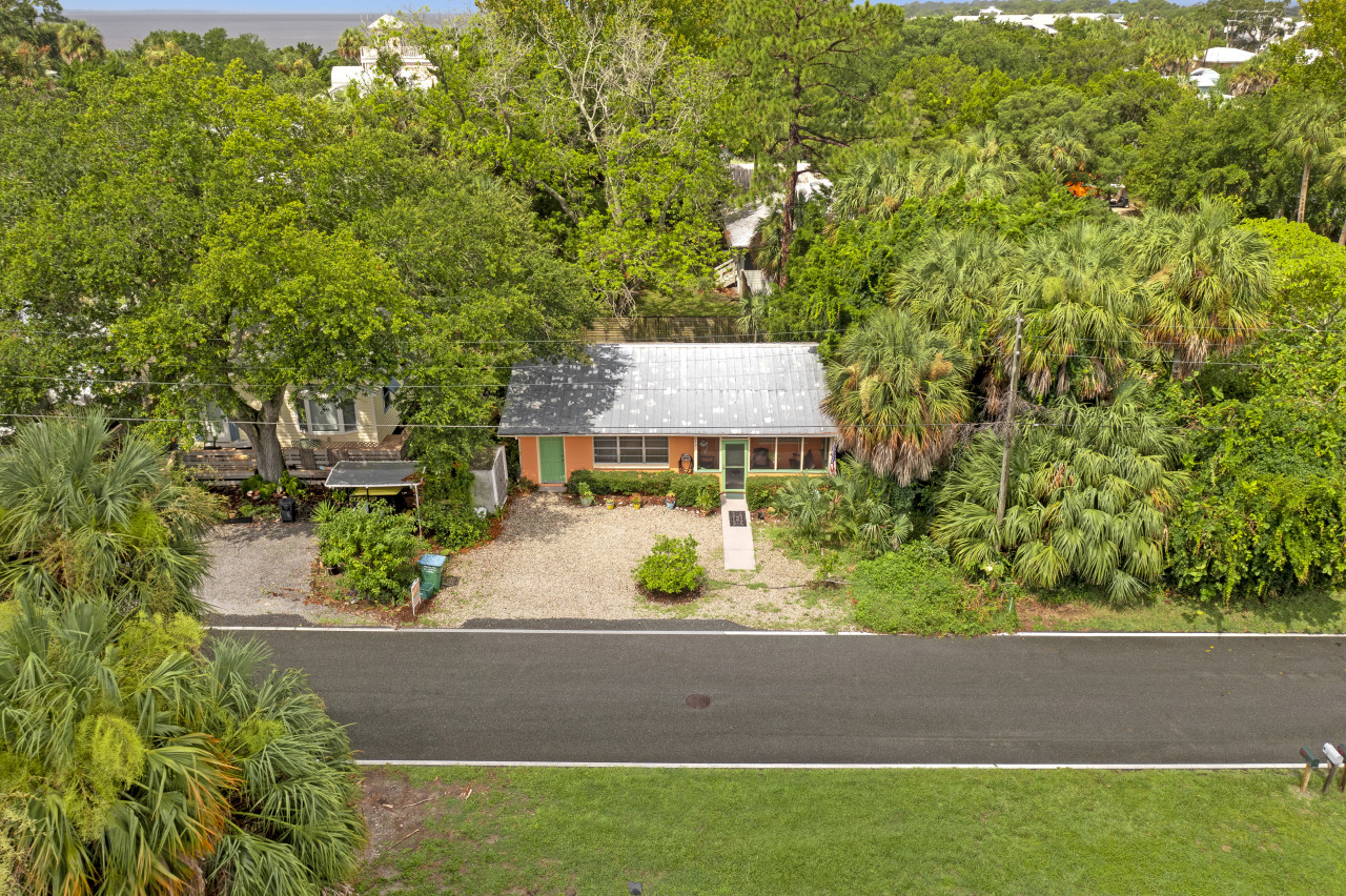 Creamsicle Cottage