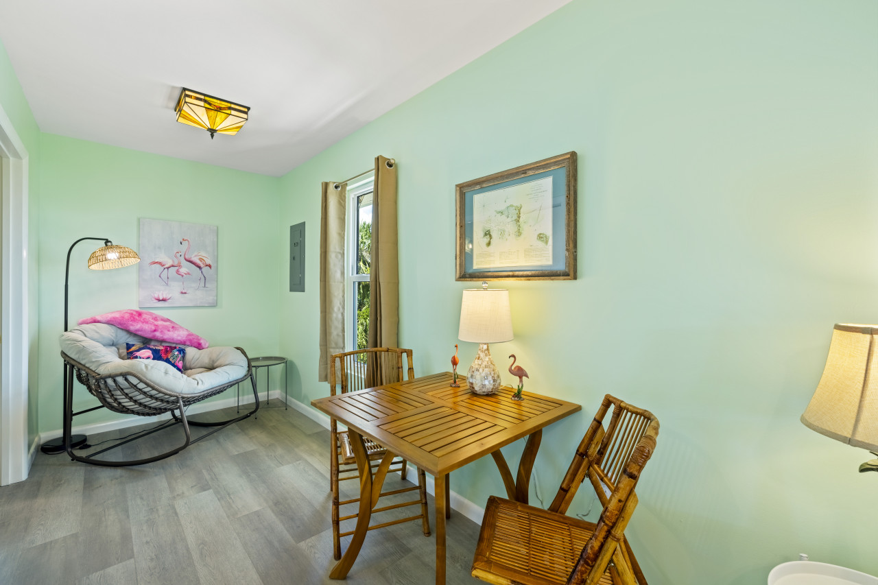 Flamingo Room