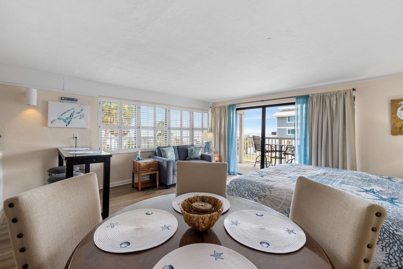 Dolphin View #217