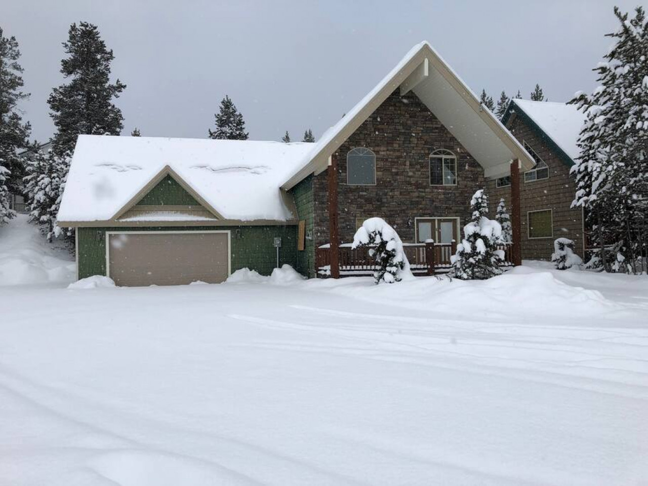 Ride snowmobiles right outside your door!