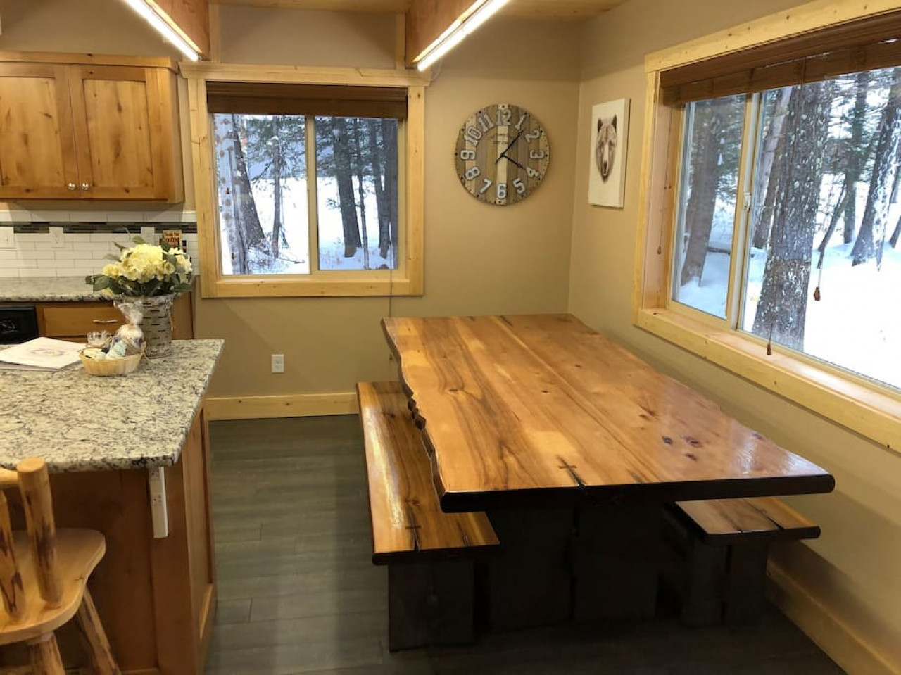 Dinning table