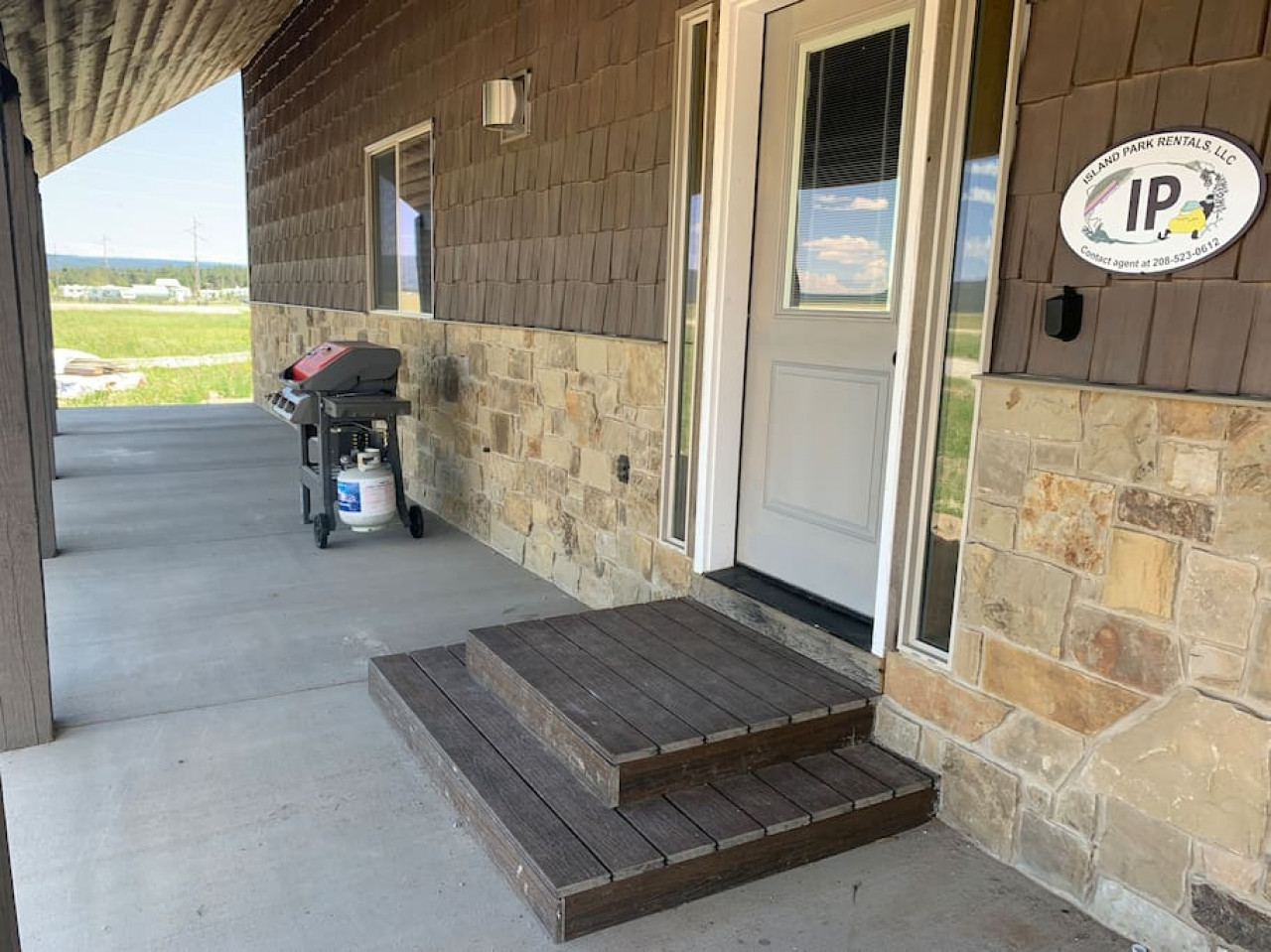 Grill on the patio