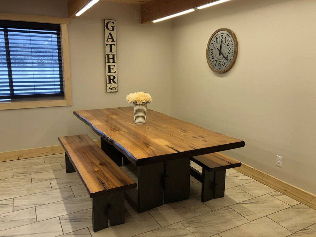 Dinning table