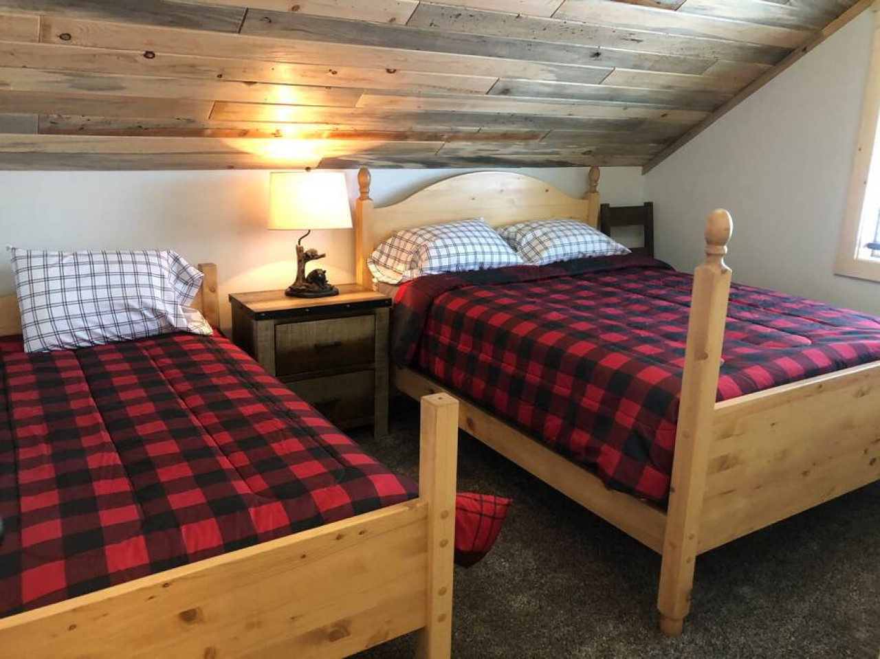 Sleeping room for the whole group!