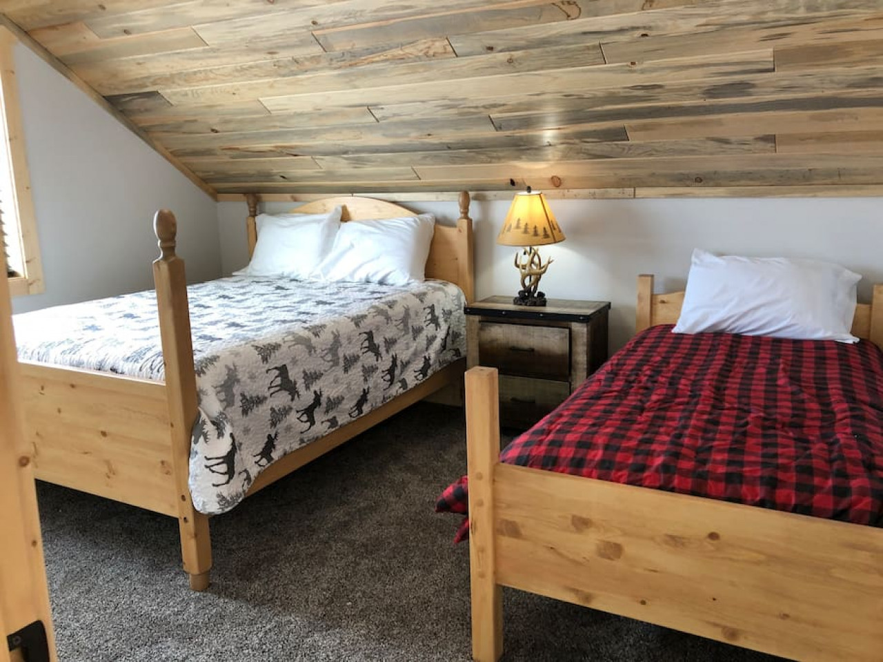Upstairs bedroom