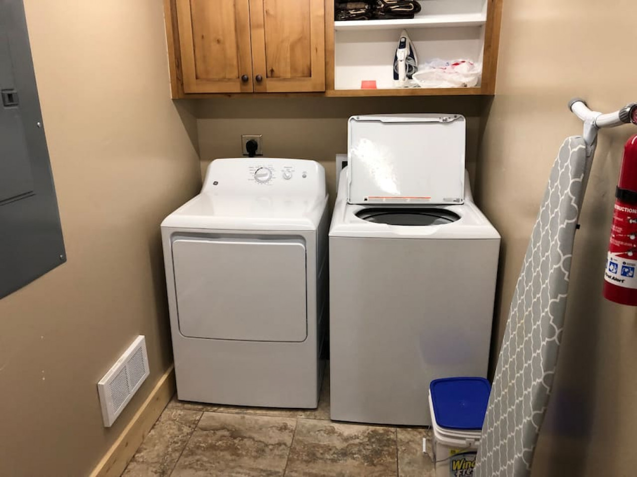 Feel right at home with a washer/dryer set