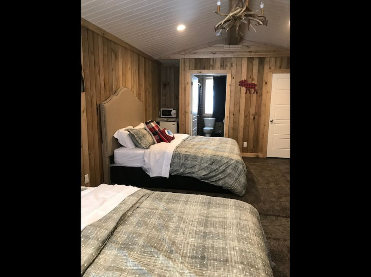 Single Cabin Unit #6 2
