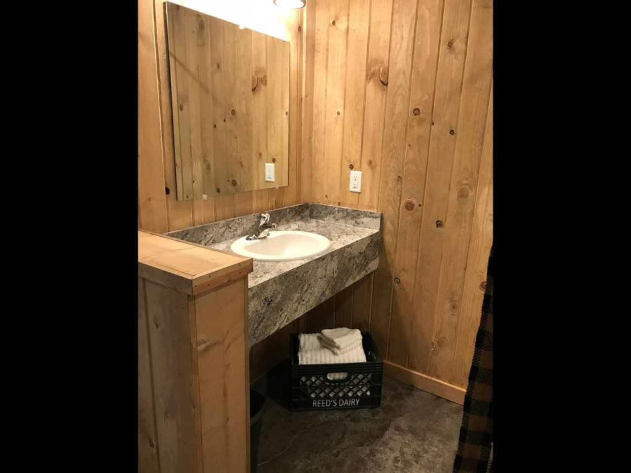 Family Cabin Unit #7 6