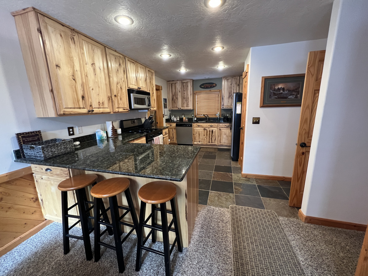 Whispering Pine Cabin 2