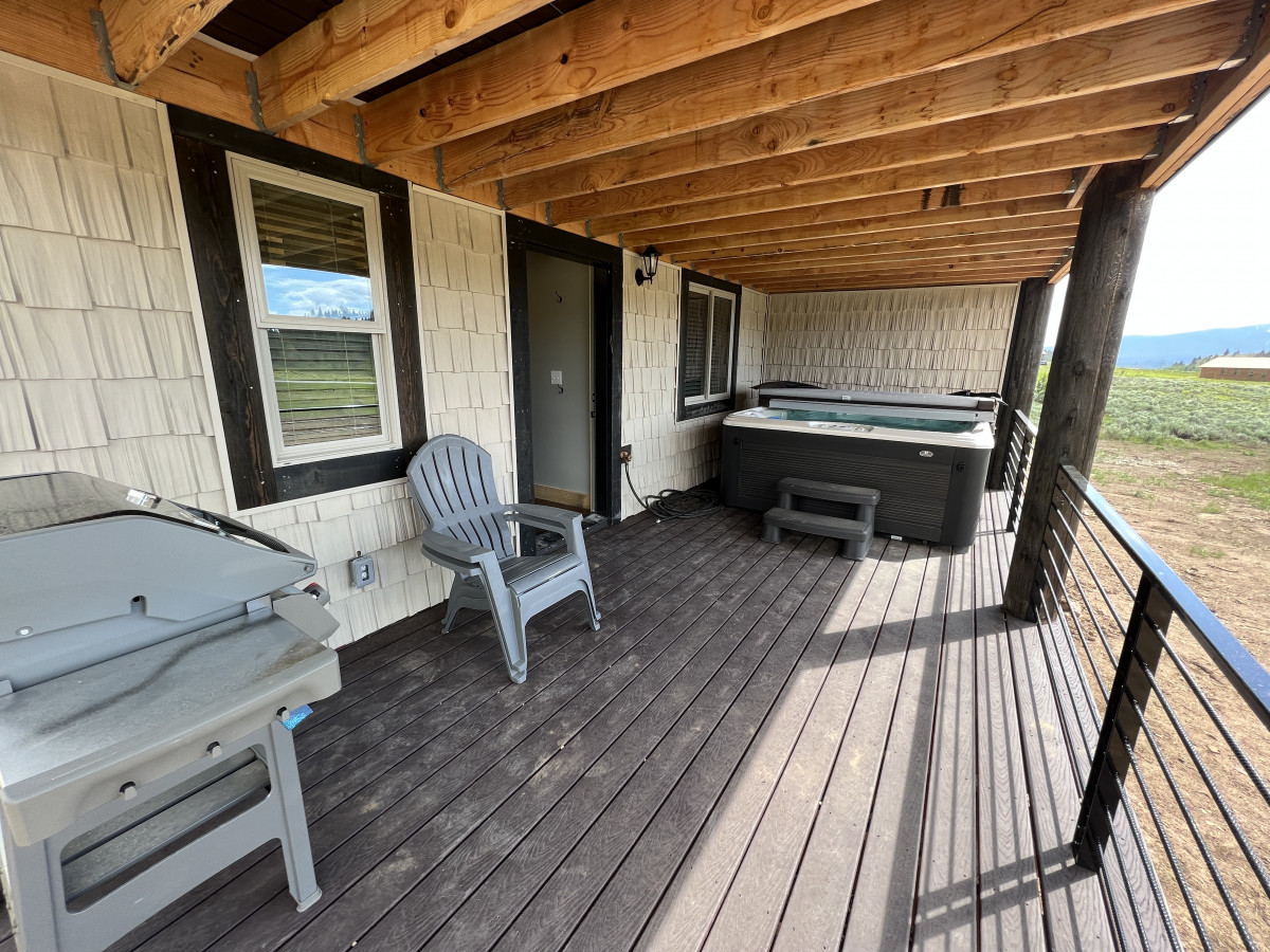 Mountain View Cabin 3