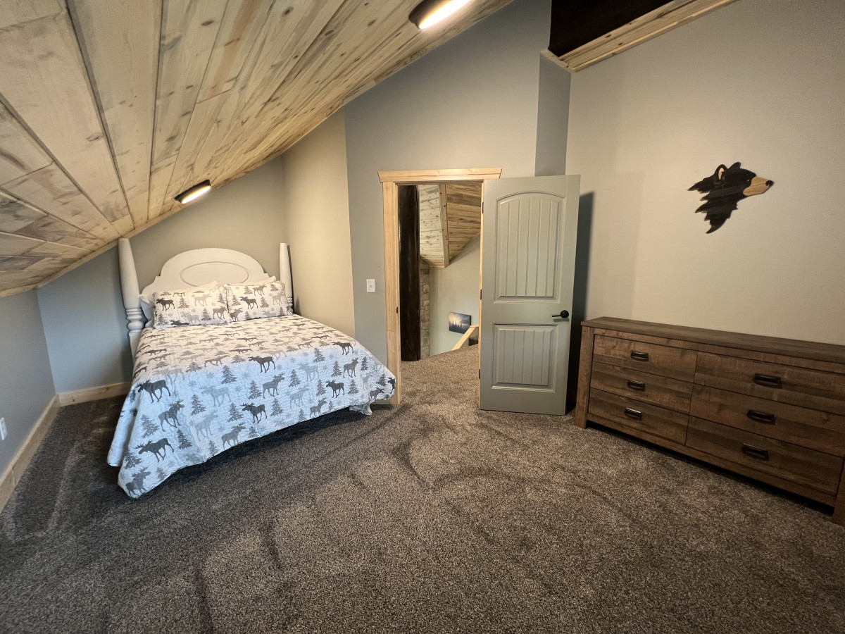 Upstairs bedroom