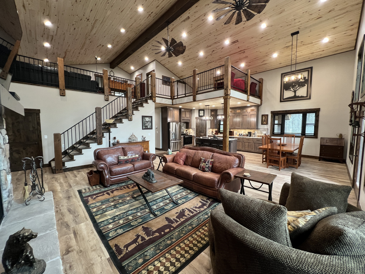 Spacious living room with gas fireplace