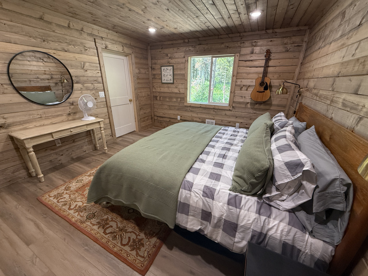 Private entrance from master bedroom to attached bathroom