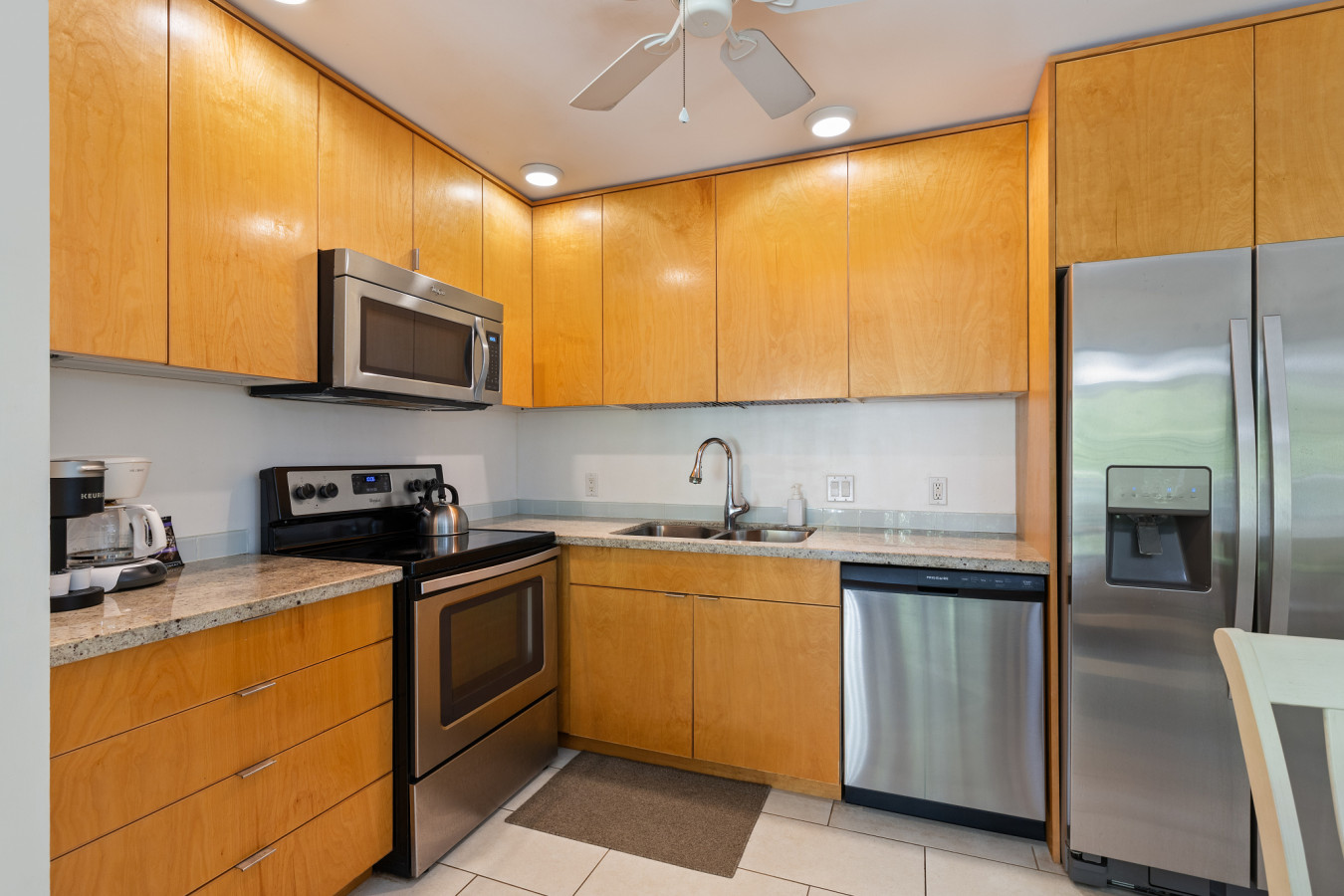 C-162-1612.jpg