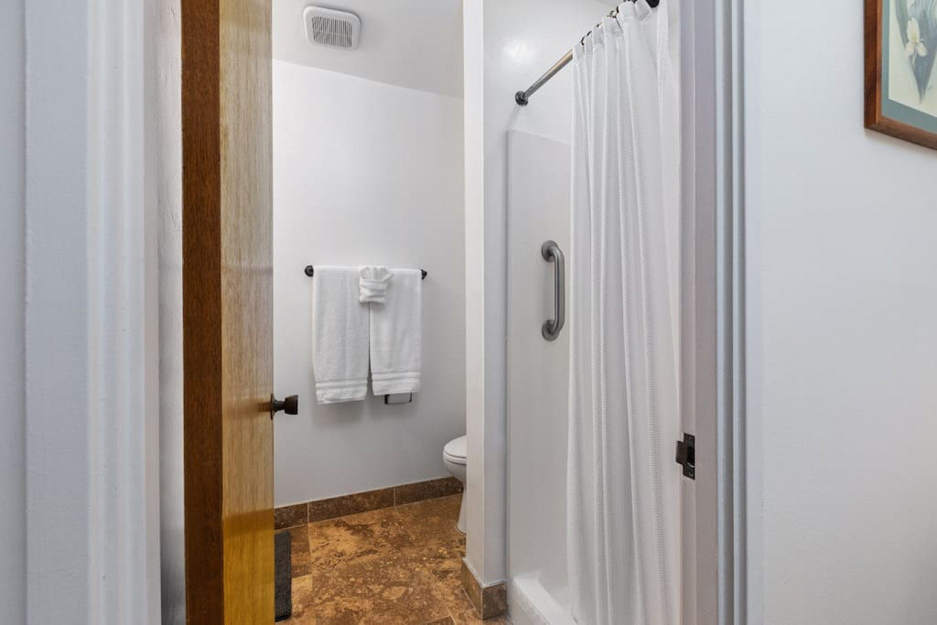 Spacious 1 Bedroom Condo at Turtle Bay photo 18