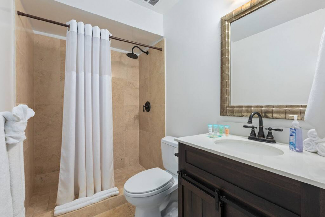 Spacious 1 Bedroom Condo at Turtle Bay photo 20