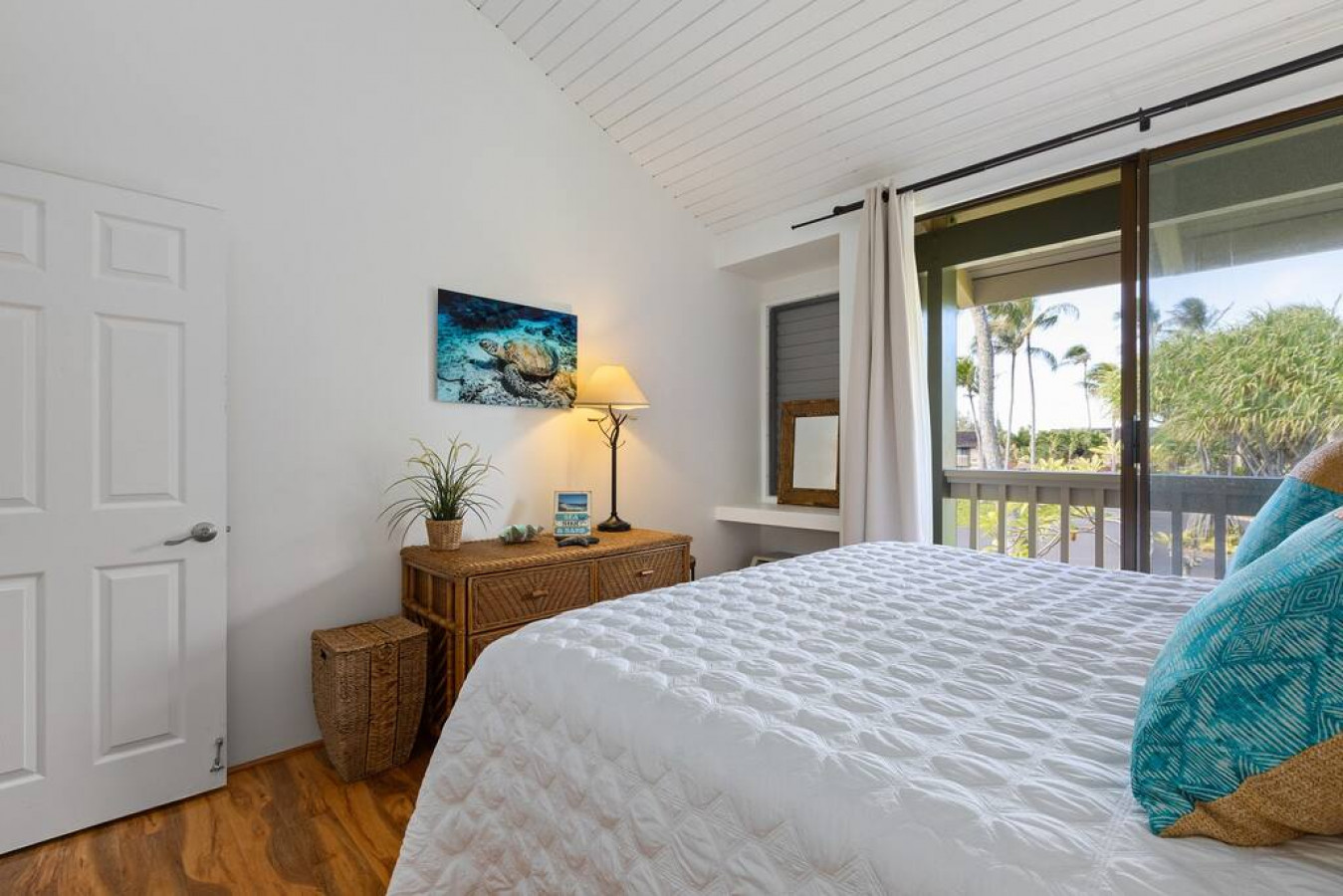 Cozy Condo with Pools in Kahuku photo 14