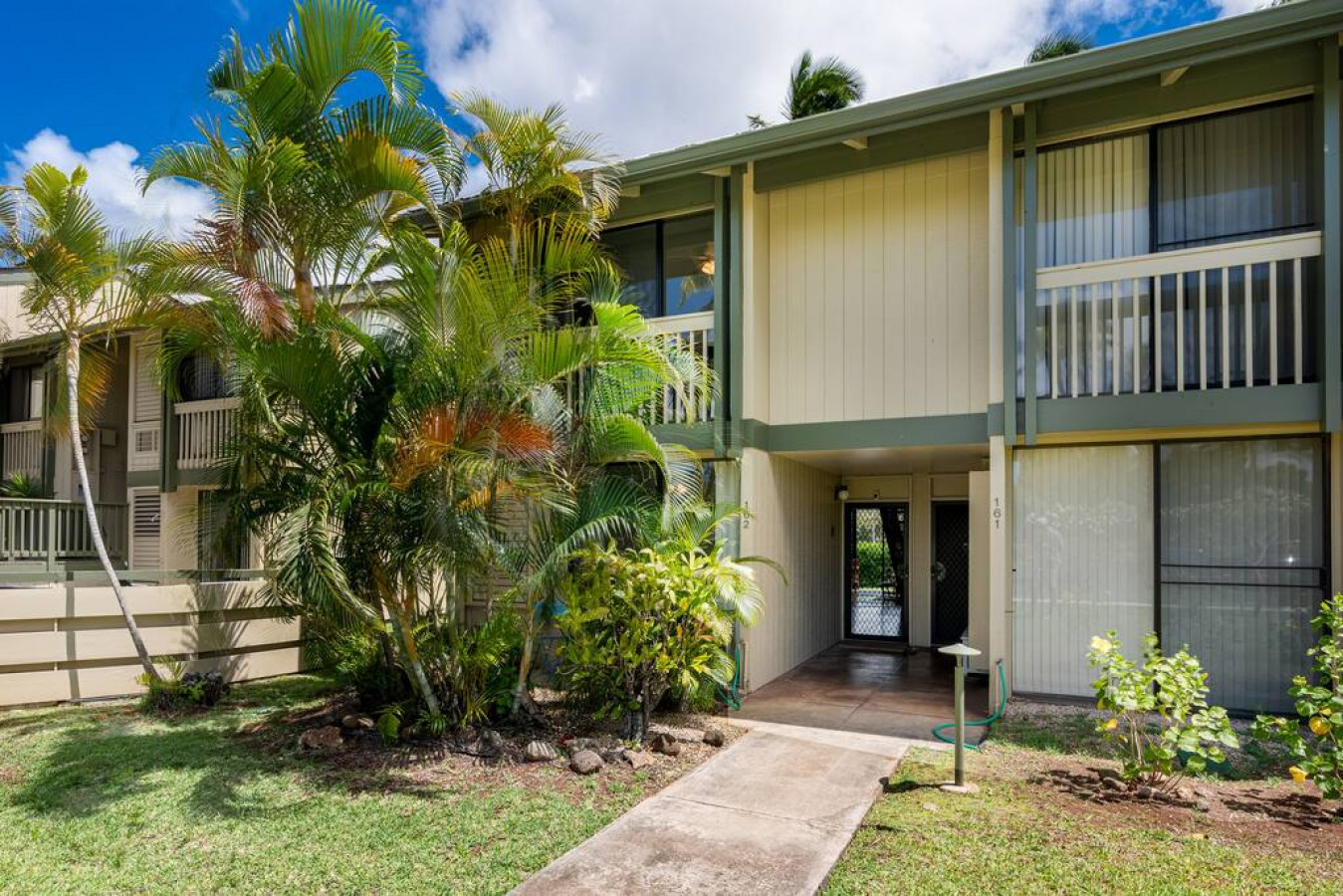 Spacious Family Condo Overlooking Golf Course photo 45