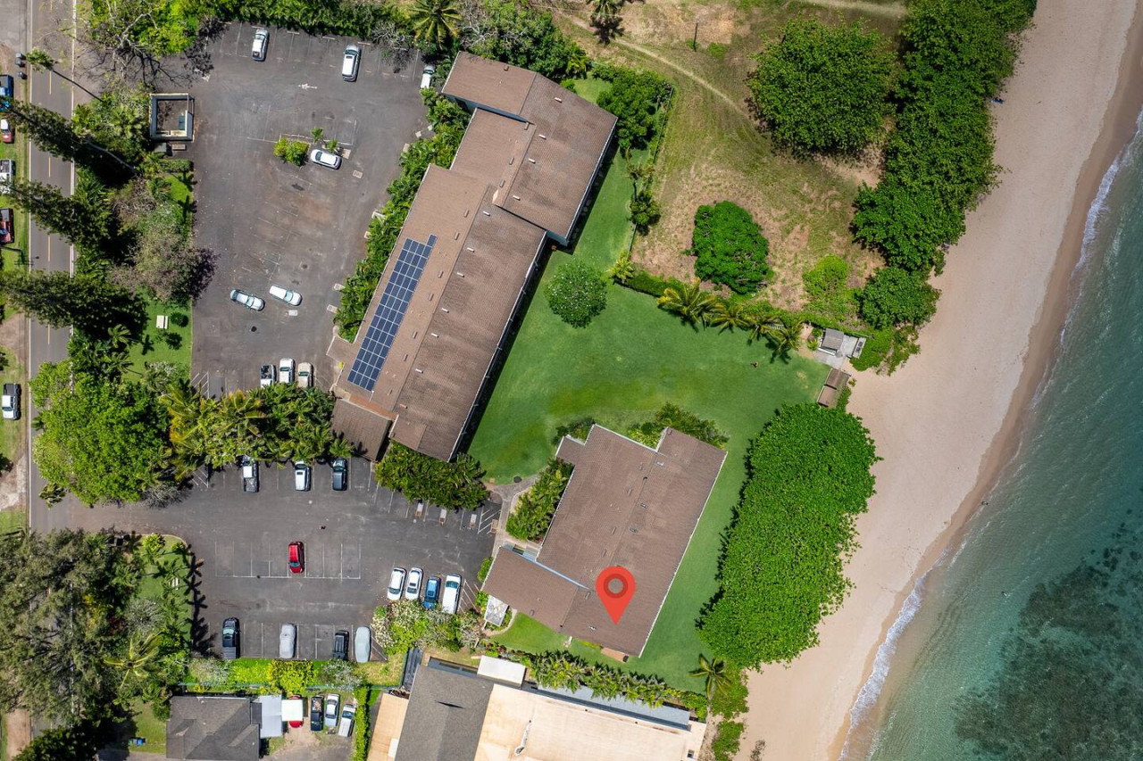 Private Beachfront Retreat in Haleiwa photo 26