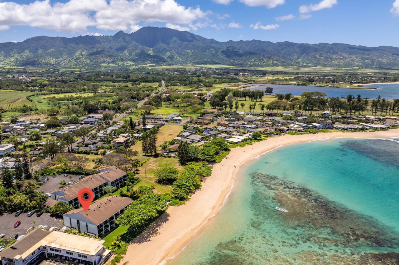 Private Beachfront Retreat in Haleiwa photo 24