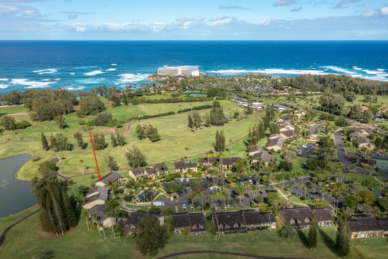 Ocean Pearl: Luxurious Golf Course Retreat photo 8