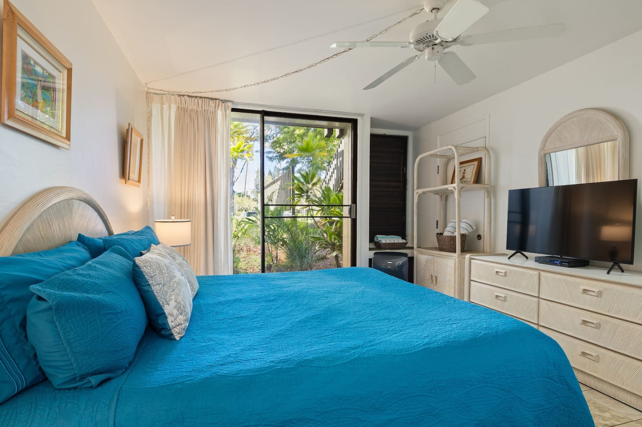 Ground-Floor Condo Near Turtle Bay Beach photo 2