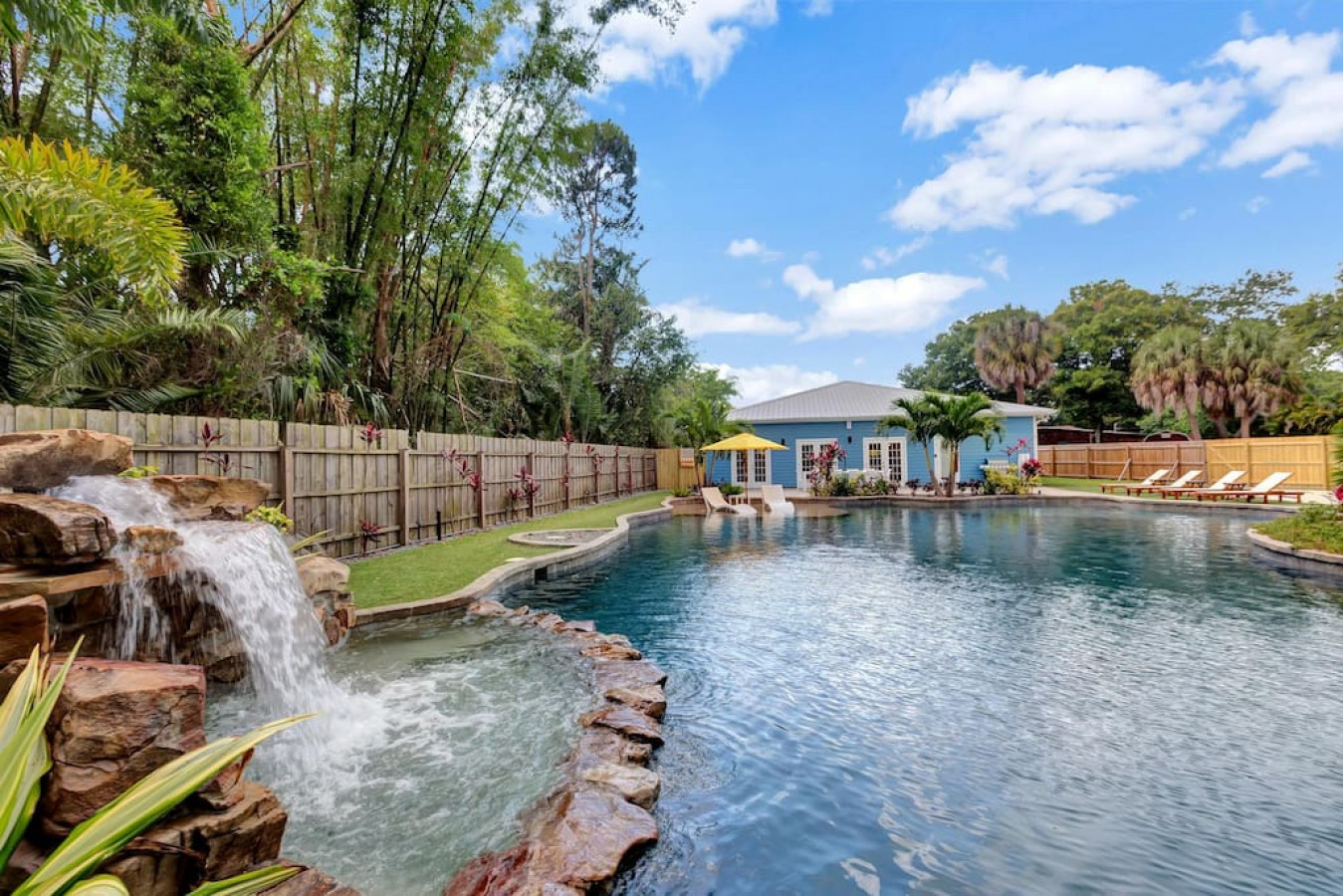 Luxury Tropical Paradise and private resort size heated Pool & Spa image 4