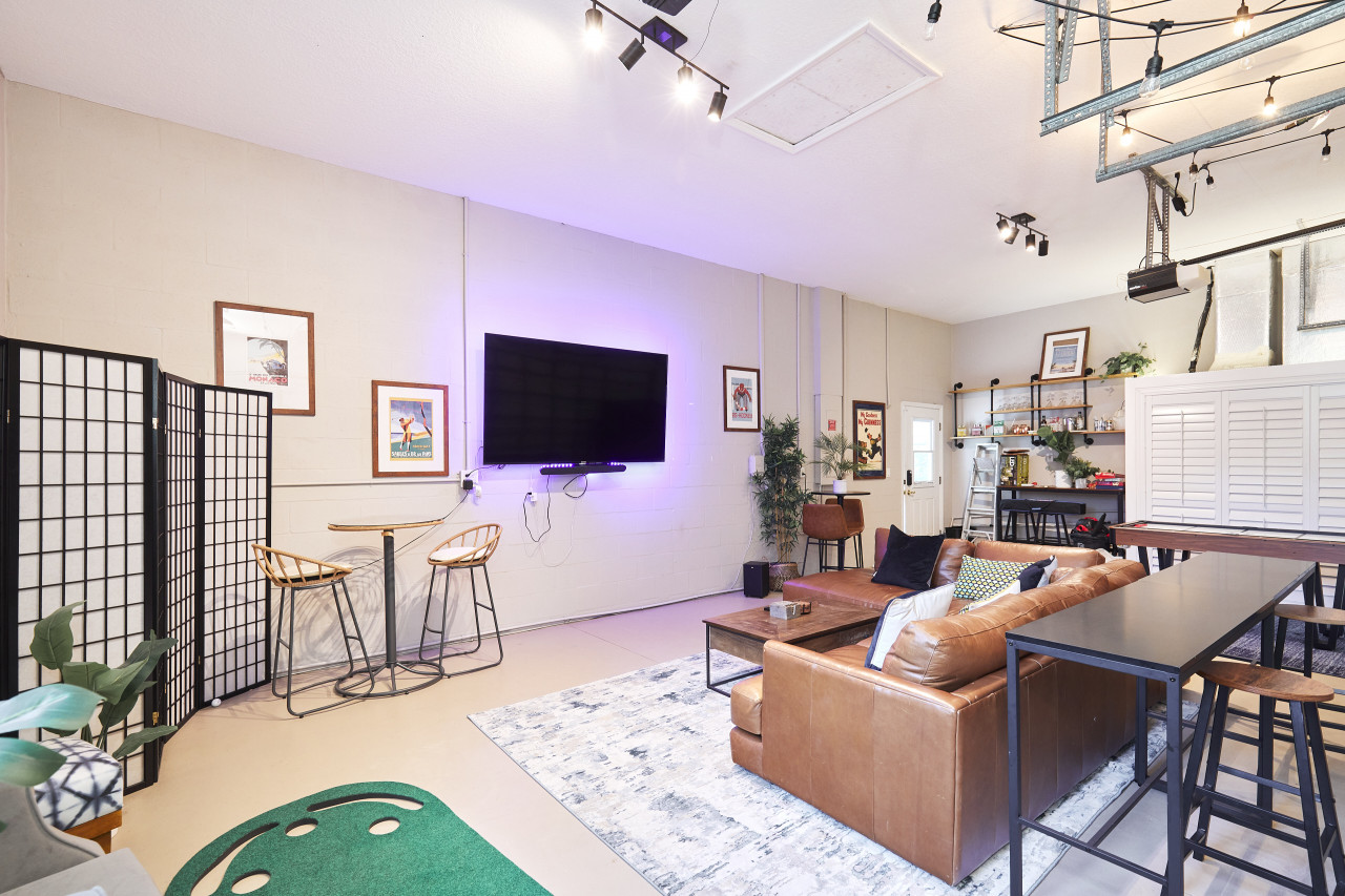 The Oasis Retreat | Heated Pool + Game Room + Basketball + Massive Yard | Near Beach & Golf thumbnail 12