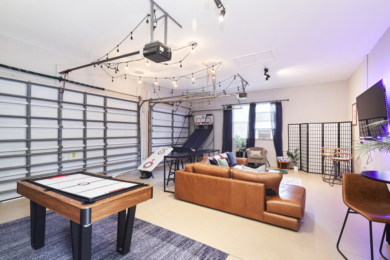 The Oasis Retreat | Heated Pool + Game Room + Basketball + Massive Yard | Near Beach & Golf thumbnail 19