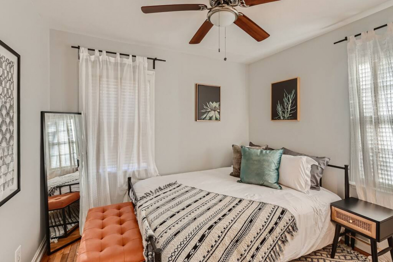 Charming Getaway With Spacious Backyard - Cozy And Stylish Escape - Atlanta, GA