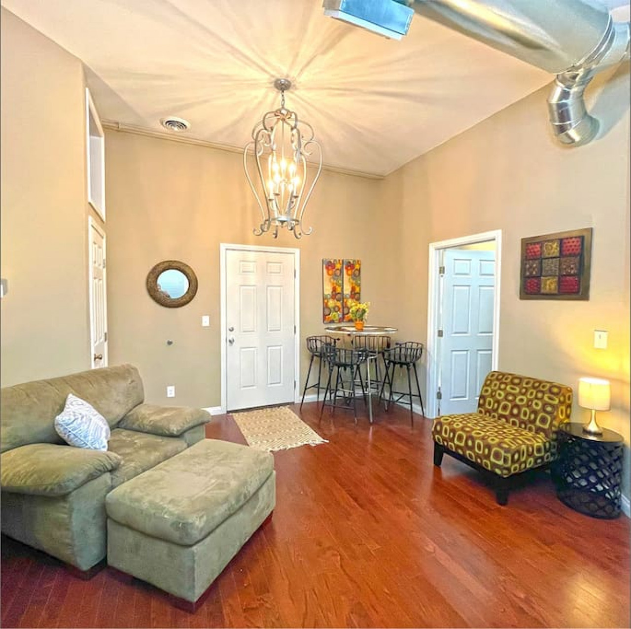 The Flat on Front Street