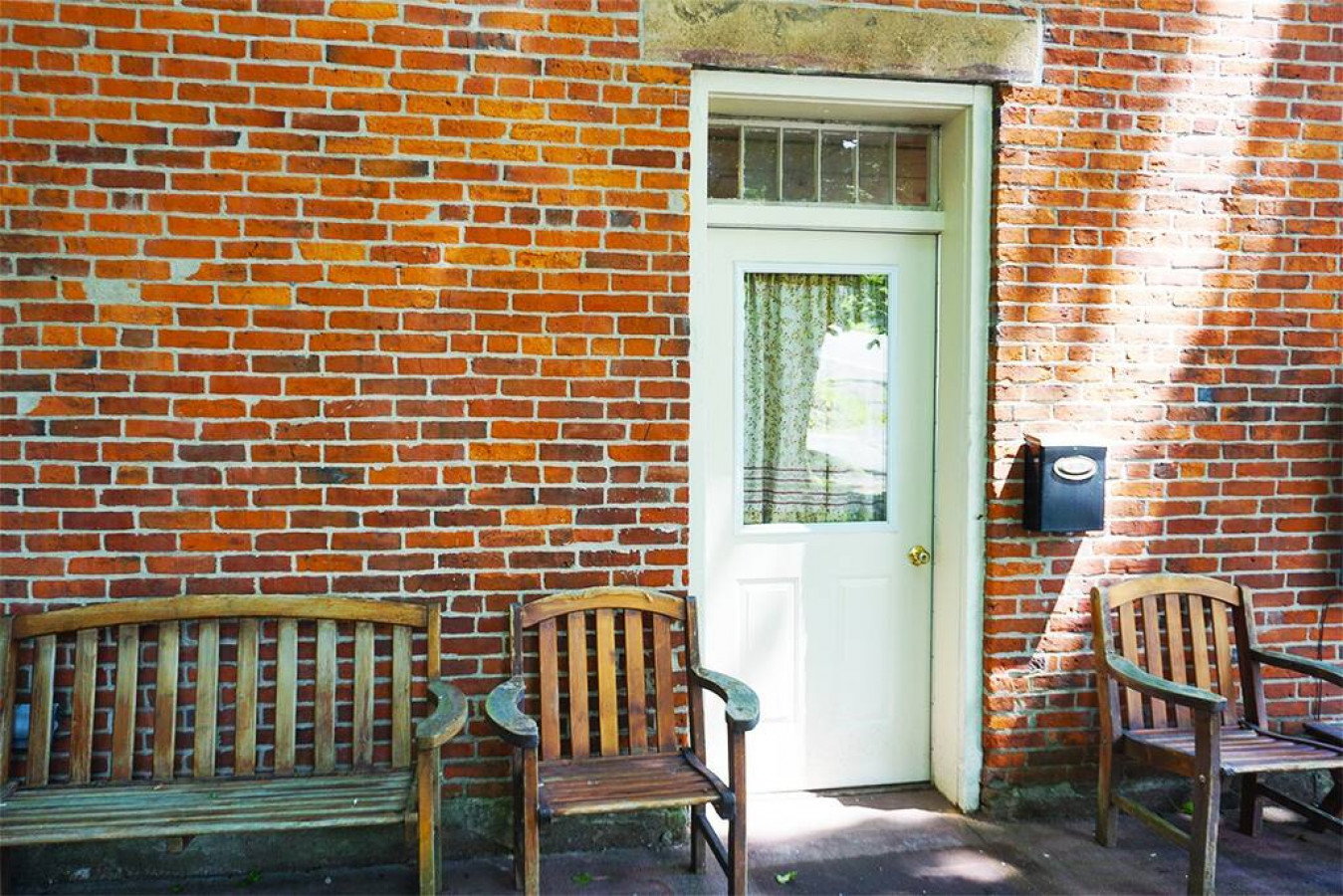 Dottie's Place in Heart of Historic Roscoe Village