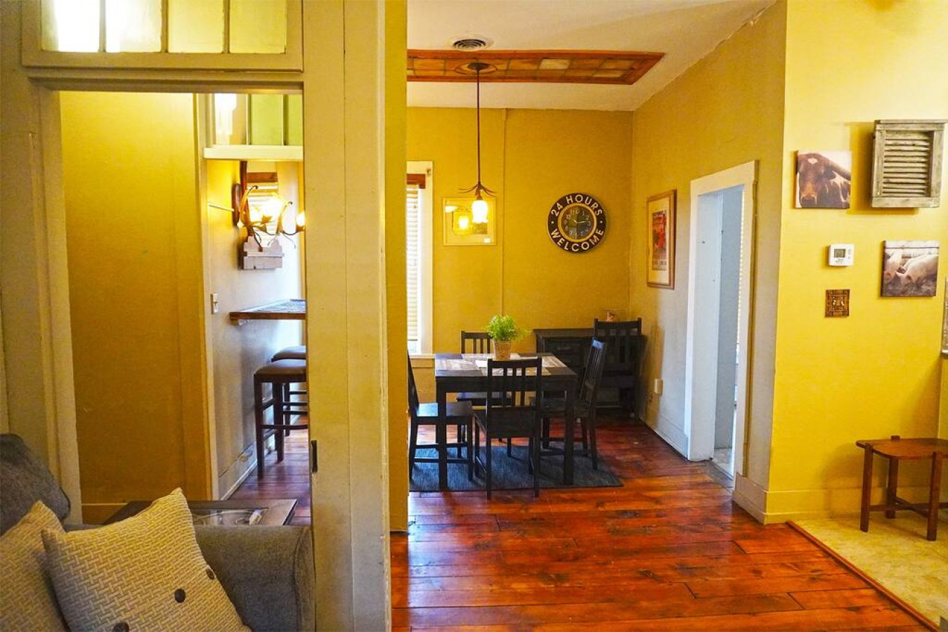 Genevieve's Place in Historic Roscoe Village