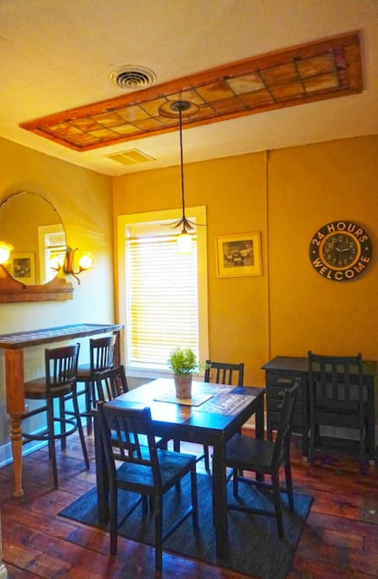 Genevieve's Place in Historic Roscoe Village