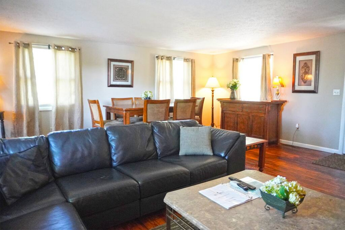 River House - Waterfront 3 bedroom, 2 bath