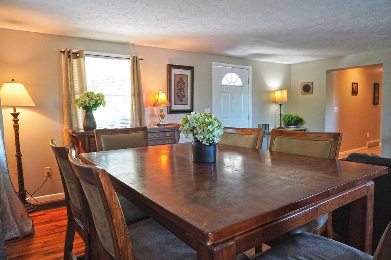 River House - Waterfront 3 bedroom, 2 bath