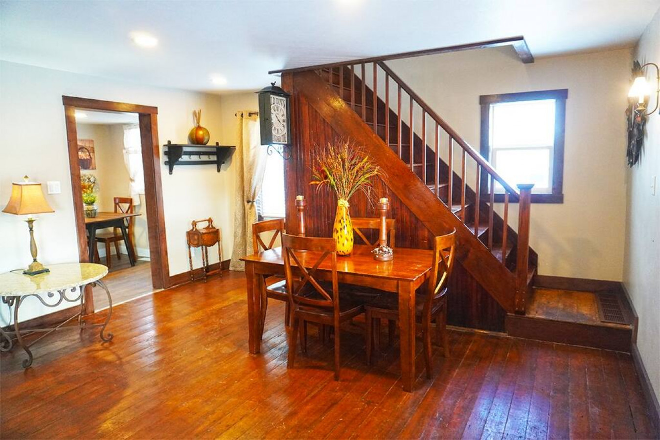 The Historic Salt Box House | Pet Friendly | Close to Local Favorites
