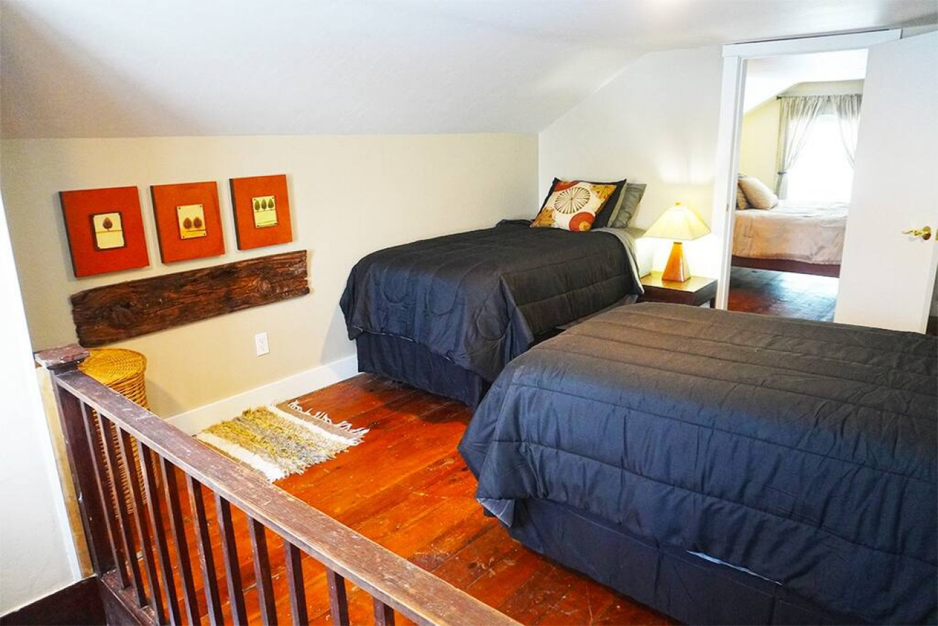 The Historic Salt Box House | Pet Friendly | Close to Local Favorites