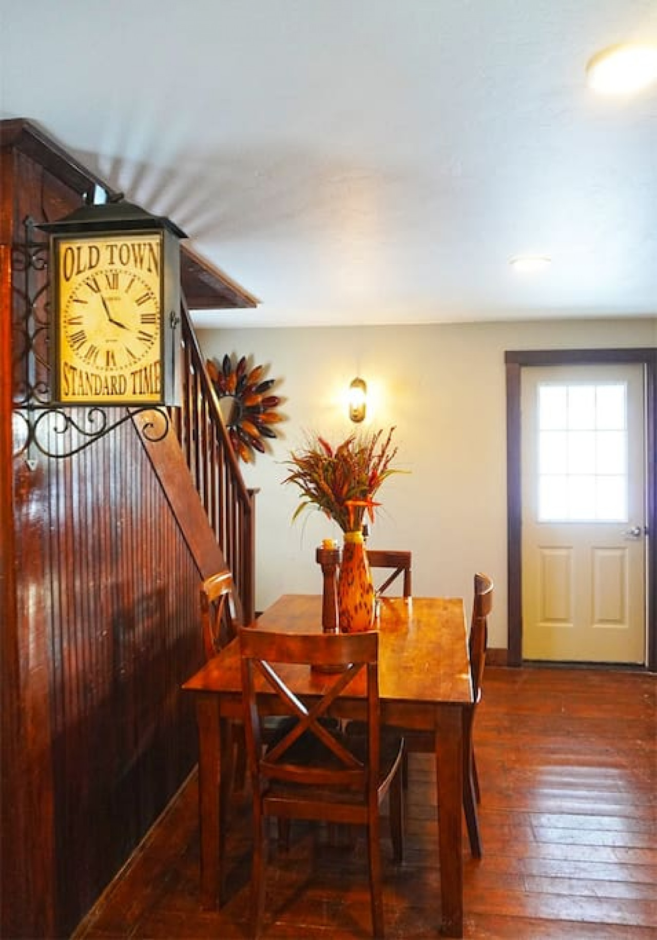 The Historic Salt Box House | Pet Friendly | Close to Local Favorites