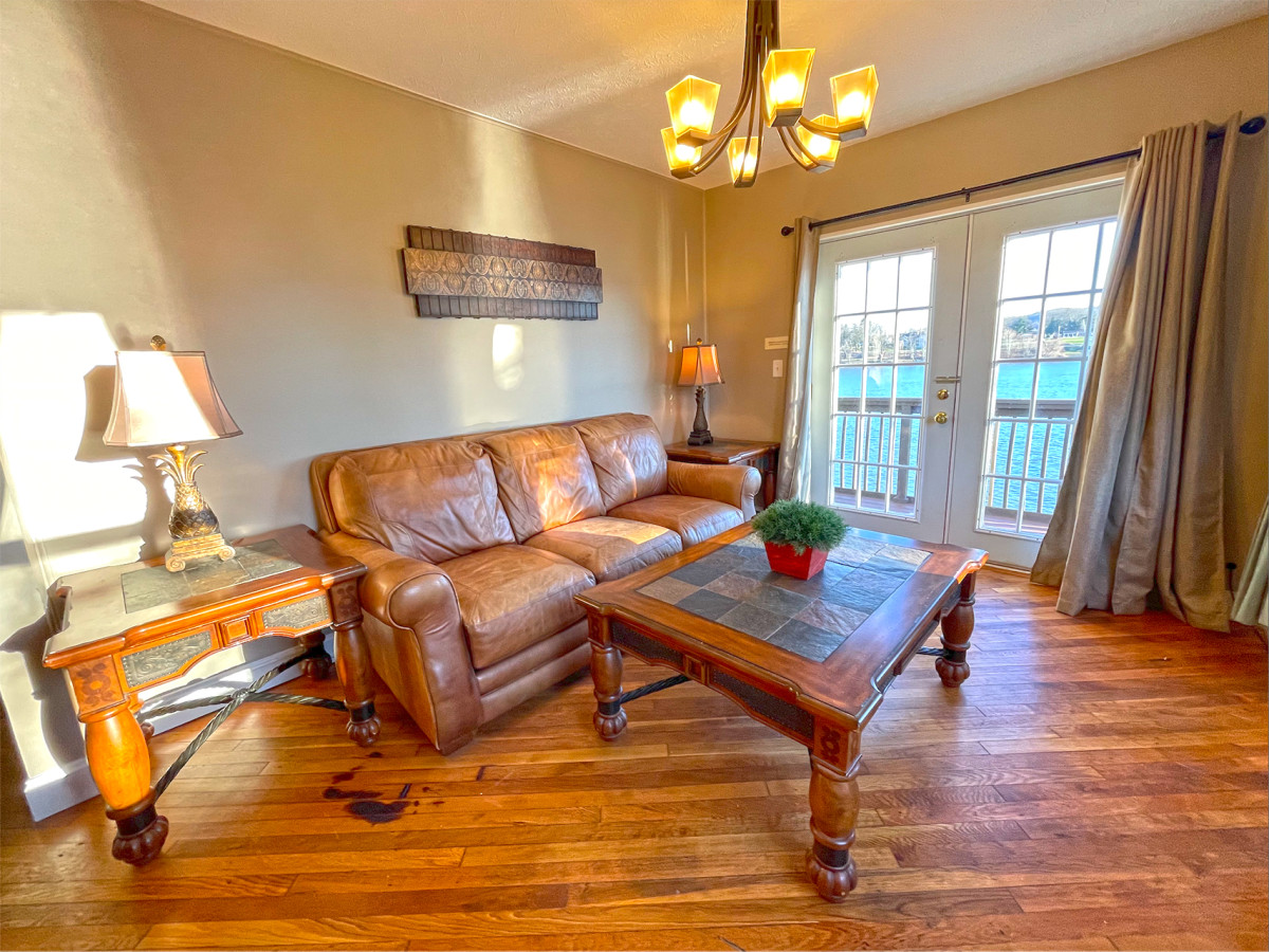 River Port | 3 Beds Waterfront on Ohio River